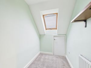 Photo 24- click for photo gallery